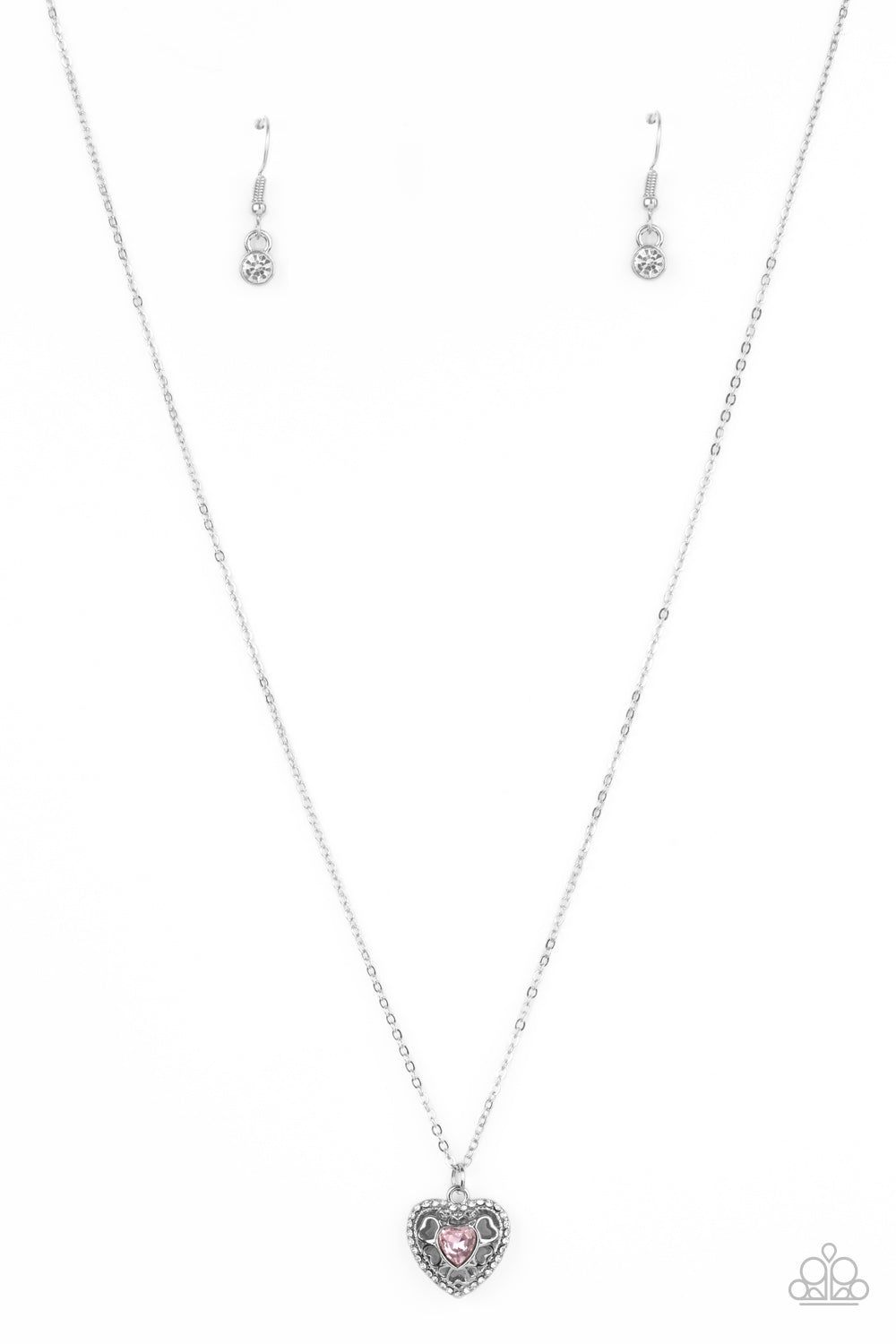 Treasures of the Heart - Pink necklace 1940