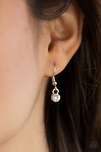 Load image into Gallery viewer, Treasures of the Heart - Pink necklace 1940
