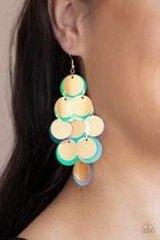 Load image into Gallery viewer, Sequin Seeker - Gold earring 614
