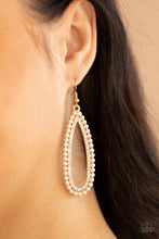 Load image into Gallery viewer, Glamorously Glowing - Gold earring 2054
