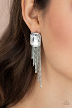 Load image into Gallery viewer, Save for a REIGNy Day - White earring 630
