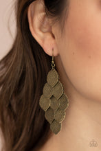 Load image into Gallery viewer, Loud and Leafy - Brass earring 2135
