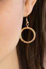 Load image into Gallery viewer, Metro Mechanics - Gold necklace 539
