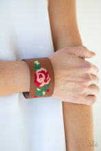 Load image into Gallery viewer, Rebel Rose - Brown bracelet A061
