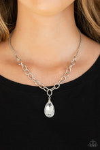 Load image into Gallery viewer, Mega Modern -Silver necklace 1817

