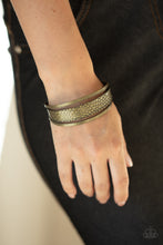 Load image into Gallery viewer, Jungle Jingle - Brass cuff bracelet 519
