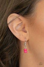 Load image into Gallery viewer, Country Sweetheart - Pink necklace D016
