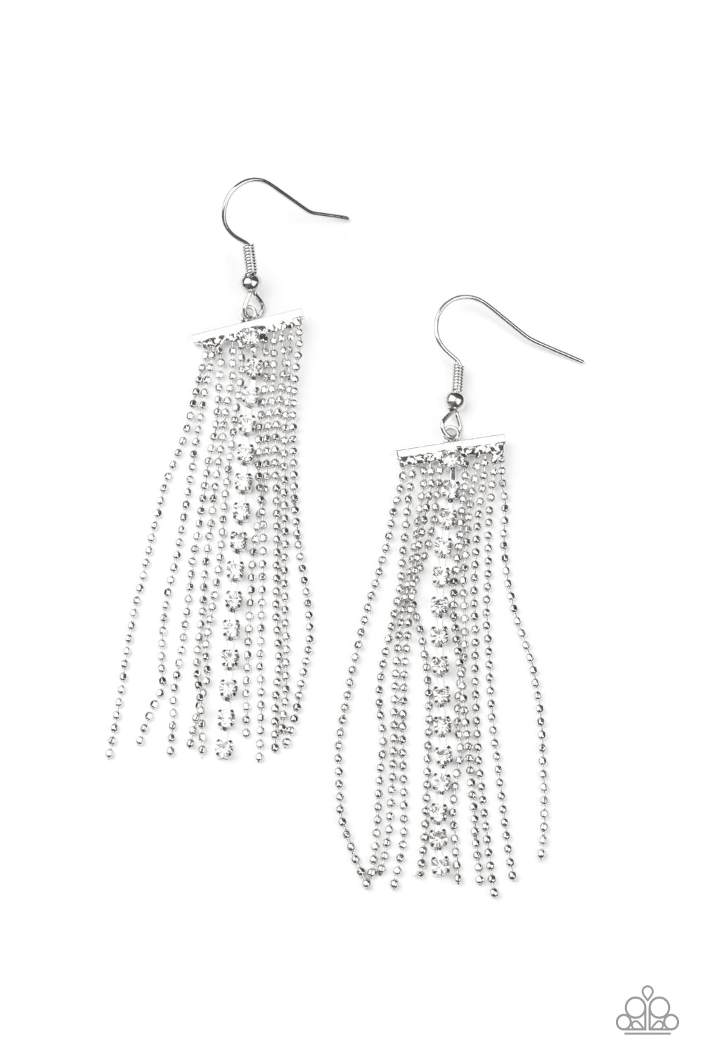 Another Day, Another DRAMA - White earring 2072