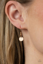 Load image into Gallery viewer, Musically Minimalist - Gold choker necklace 2221
