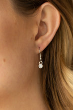 Load image into Gallery viewer, The Queen Demands It - Red necklace 2154
