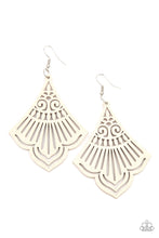 Load image into Gallery viewer, Eastern Escape - White earring 590
