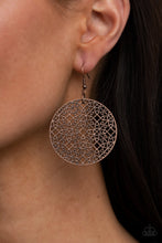 Load image into Gallery viewer, Metallic Mosaic - Copper earring 658
