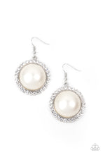 Load image into Gallery viewer, Esteemed Elegance - White earring 2144
