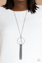 Load image into Gallery viewer, Apparatus Applique - Black necklace 2047
