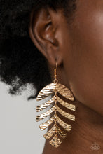 Load image into Gallery viewer, Palm Lagoon - Gold earring 2115
