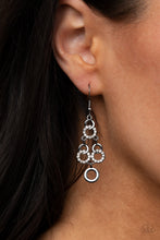 Load image into Gallery viewer, Luminously Linked - Black earring 2195
