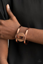 Load image into Gallery viewer, Organic Fusion - Copper bracelet A038
