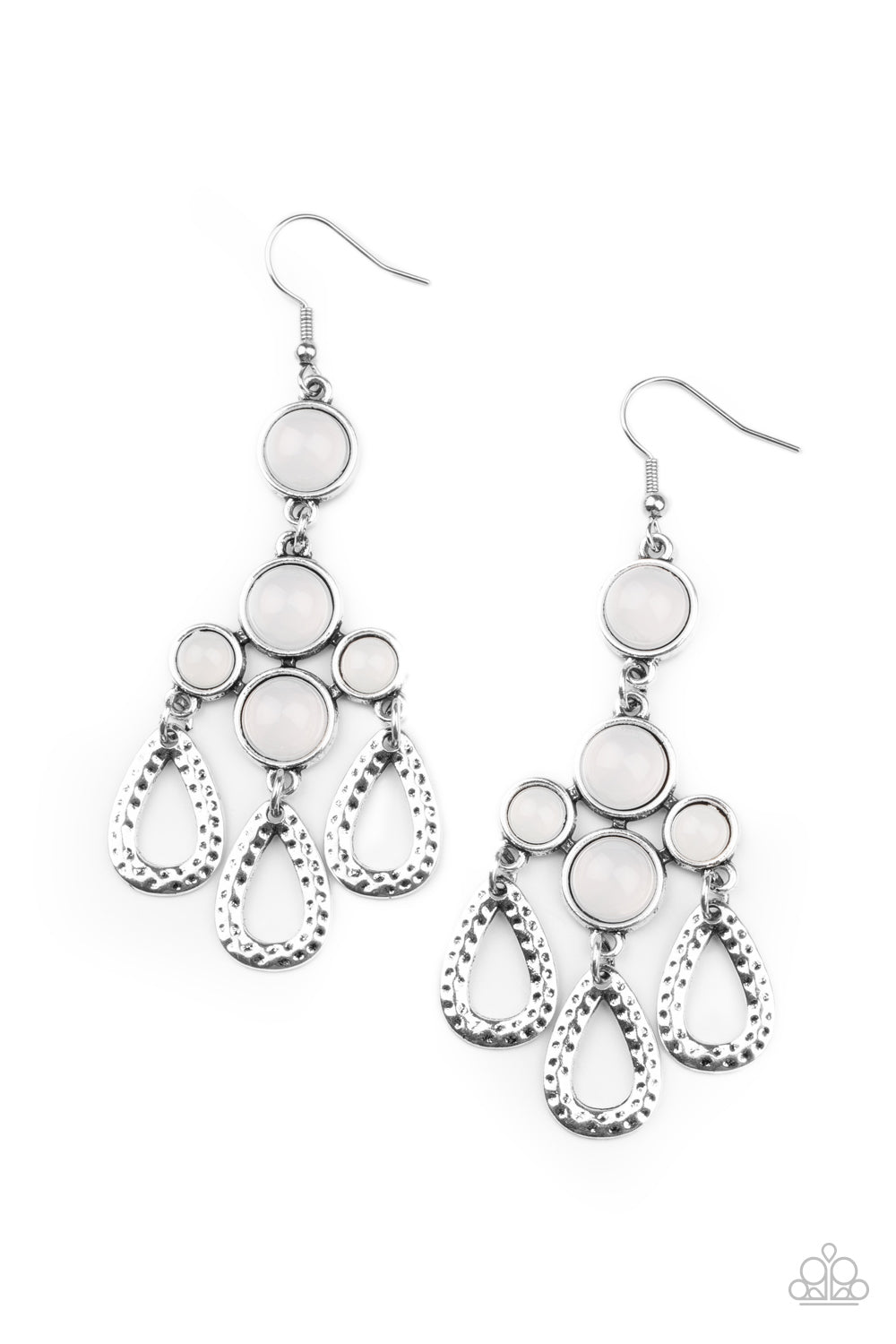 Mediterranean Magic - White earring 2086