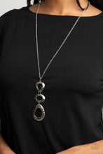 Load image into Gallery viewer, Gallery Artisan - Silver necklace 2134

