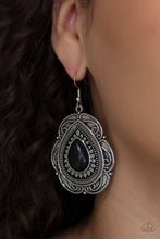 Load image into Gallery viewer, Southwestern Soul - Black earring 1893
