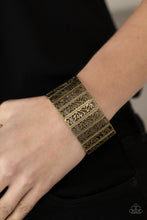 Load image into Gallery viewer, Ornate Orchards - Brass  bracelet D002
