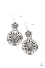 Load image into Gallery viewer, Temple of The Sun - Silver earring 2179
