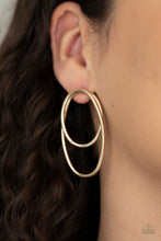 Load image into Gallery viewer, So OVAL-Dramatic - Gold earring 649
