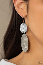 Load image into Gallery viewer, Status CYMBAL - Silver earring 2067
