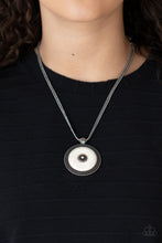 Load image into Gallery viewer, EPICENTER of Attention - White necklace A025
