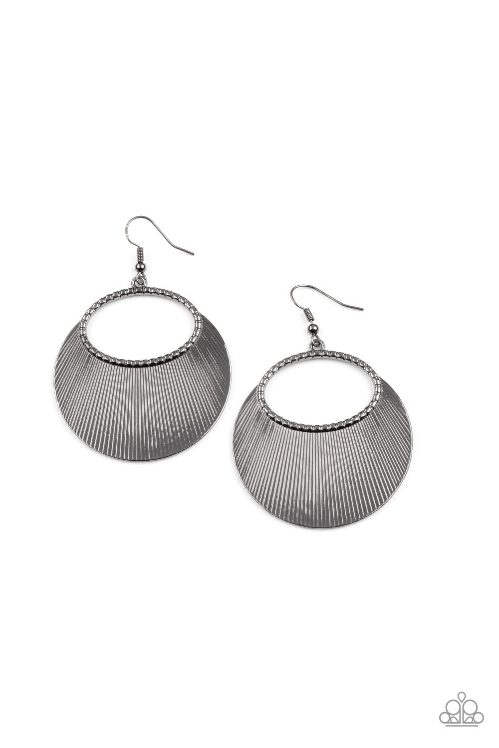 Fan Girl Glam - Black earring 2112