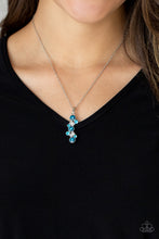 Load image into Gallery viewer, Classically Clustered - Blue necklace 1803
