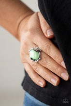 Load image into Gallery viewer, Springtime Splendor - Green ring 2138
