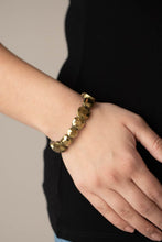 Load image into Gallery viewer, Extra Exposure - Brass bracelet 663
