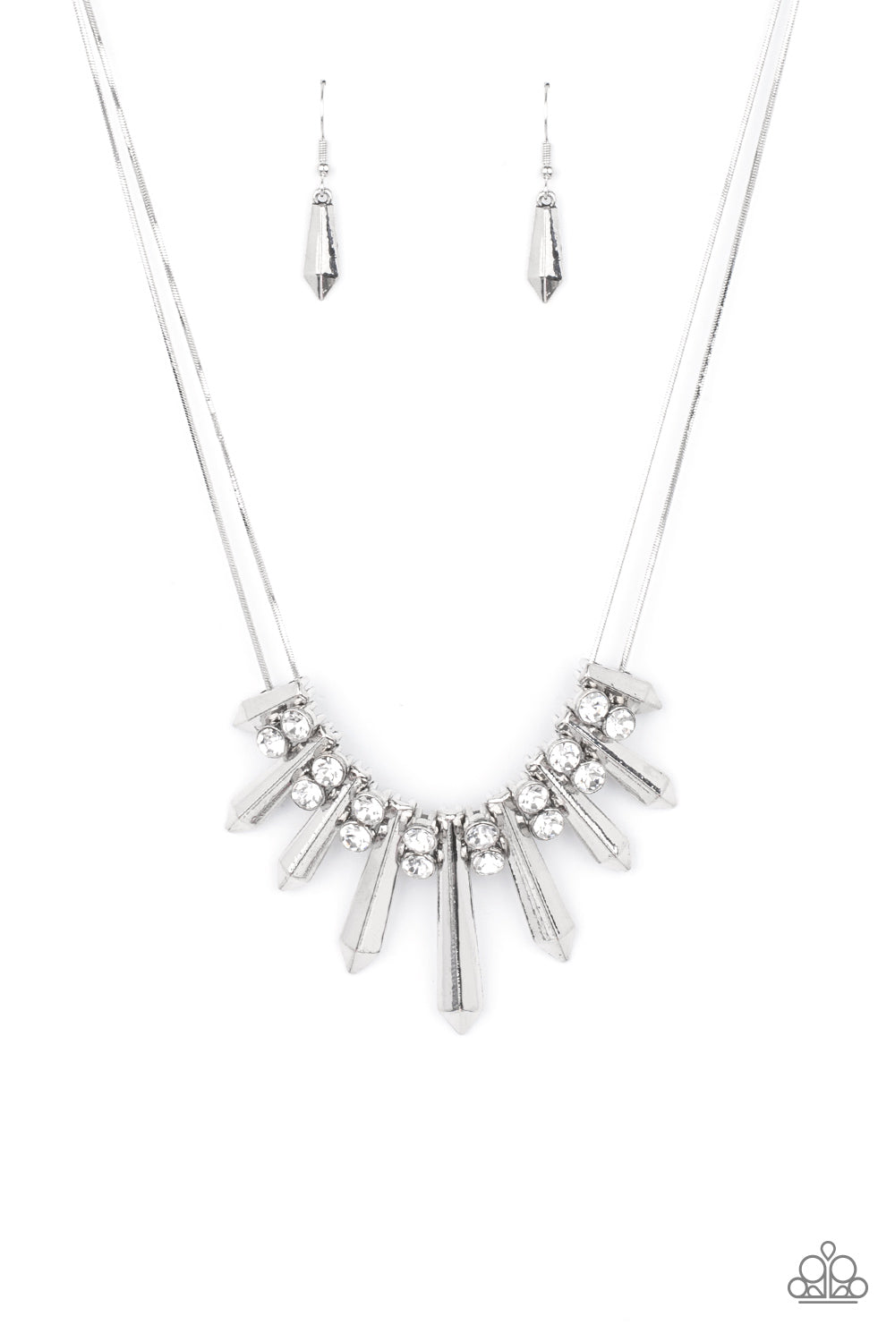 Dangerous Dazzle - White necklace 1669