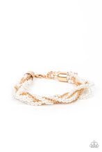 Load image into Gallery viewer, Royal Reminiscence - Gold necklace + Vintage Variation - Gold bracelet 2227
