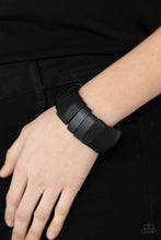 Load image into Gallery viewer, Raise The BARBADOS - Black bracelet 2096
