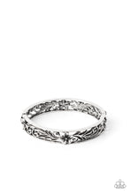 Load image into Gallery viewer, Hawaiian Essence - Silver bracelet 778
