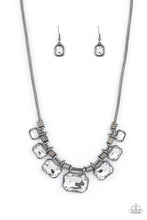 Load image into Gallery viewer, Urban Extravagance - Black necklace A051
