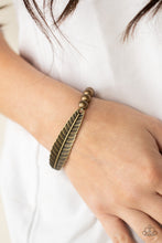 Load image into Gallery viewer, Featherlight Fashion - Brass bracelet 2185
