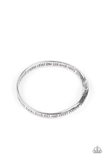 Load image into Gallery viewer, Perfect Present - Silver bracelet B072
