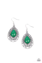 Load image into Gallery viewer, Dream STAYCATION - Green earring 2179
