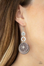 Load image into Gallery viewer, Royal Marina - Brown earring 2200
