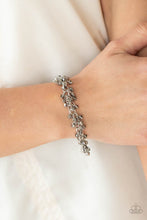 Load image into Gallery viewer, Twinkly Twilight - Silver bracelet D063
