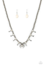 Load image into Gallery viewer, Luck Of The West - White necklace D065
