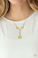 Load image into Gallery viewer, Ritzy Refinement - Yellow necklace C002
