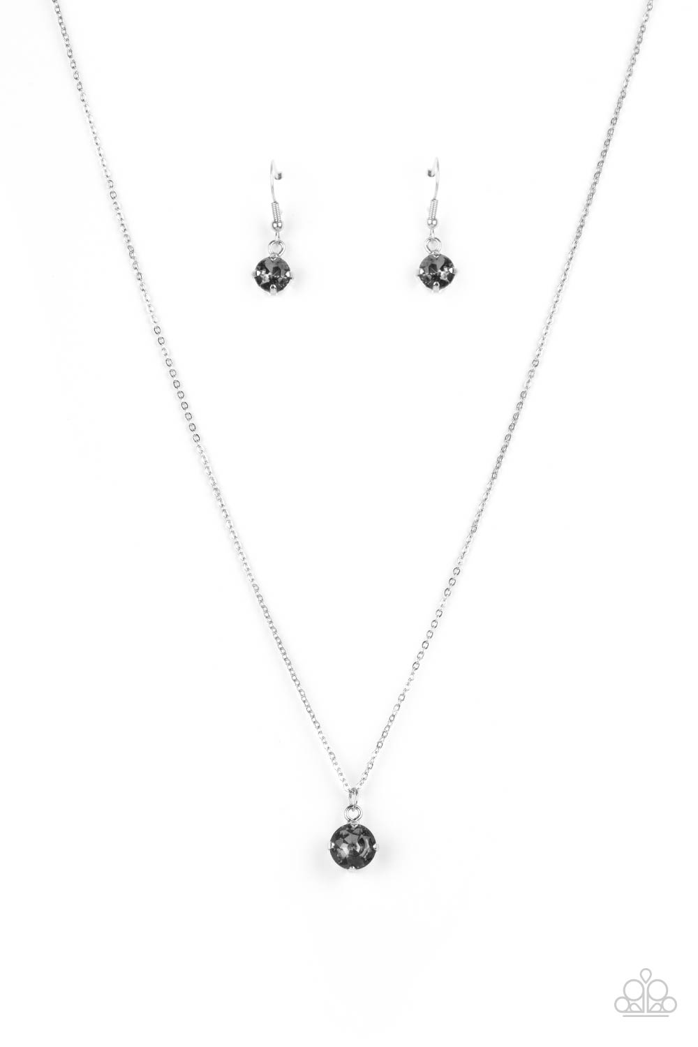 Undeniably Demure - Silver necklace 740