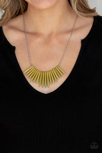 Load image into Gallery viewer, Exotic Edge - Green necklace 1624

