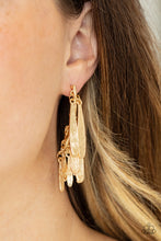 Load image into Gallery viewer, Pursuing The Plumes - Gold post earring 2164

