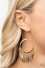 Load image into Gallery viewer, Radiant Chimes - Gold earring 776
