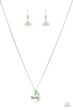 Load image into Gallery viewer, Warm My Heart - Green necklace C005
